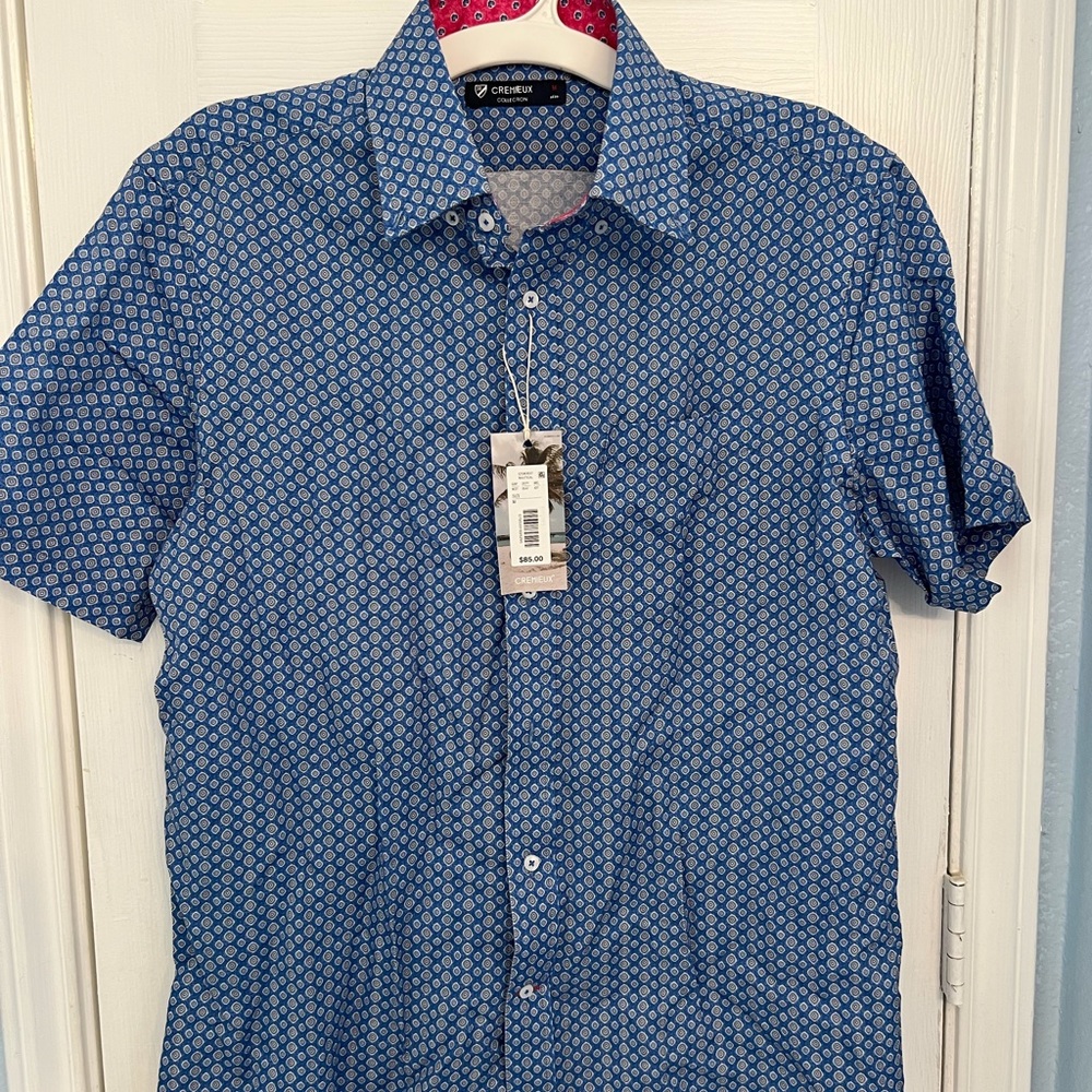 Men’s Cremieux Size M button down short sleeve shirt